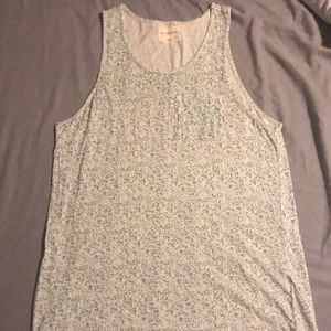 Tank Top with front pocket